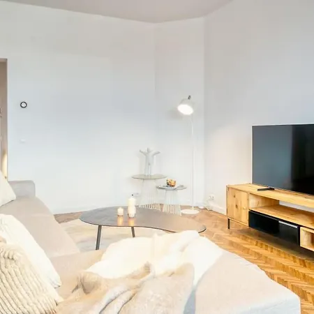 Apartment 2-br Haven In Antwerp