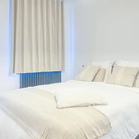 2-br Haven In Apartment Antwerp