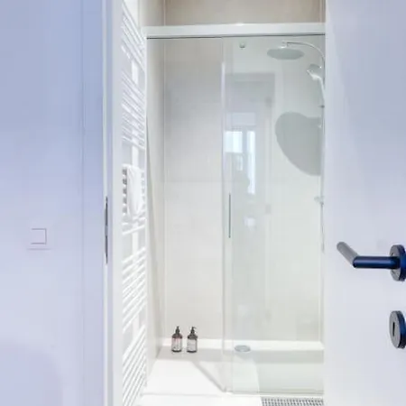 2-br Haven In Antwerp