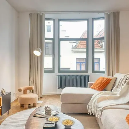2-br Haven In Antwerp